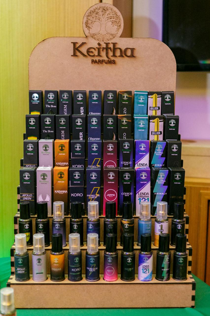 Display de perfumes Keitha